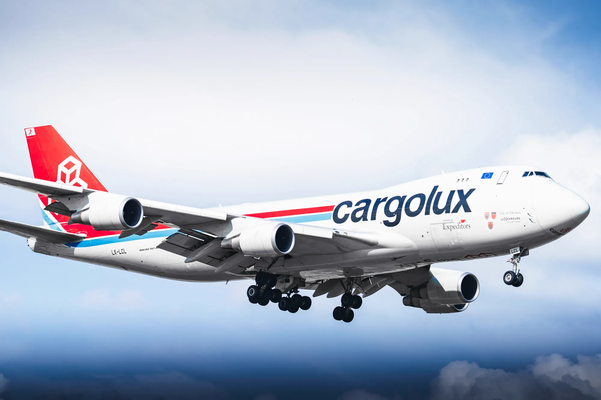 Boeing 747 cargo aircraft on approach